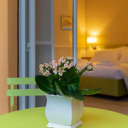 Bed & Breakfast Palazzo Benucci - Residenza Di Charme